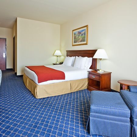 Holiday Inn Express Hotel & Suites Paragould By Ihg חדר תמונה